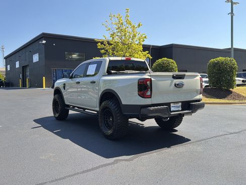 Used 2025 Ford Ranger XLT w/ Equipment Group 301A High AWD/4WD image 13