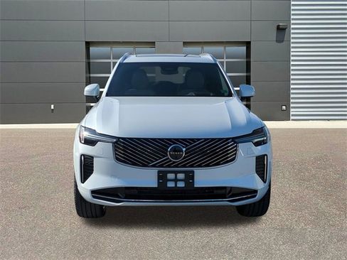 New 2026 Volvo XC90 B6 Ultra w/ Protection Package Premier image 2