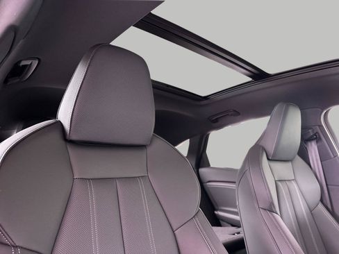 New 2027 Audi Q6 e-tron Premium Plus AWD/4WD image 16