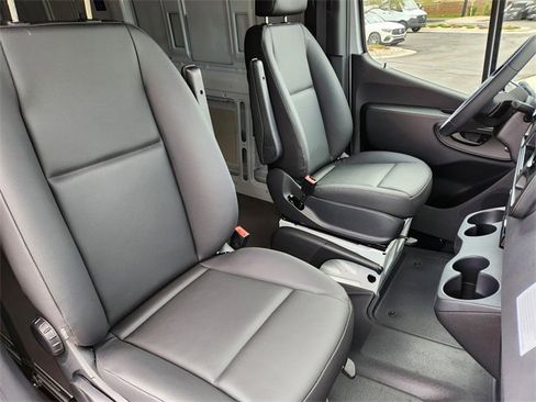New 2025 Mercedes-Benz Sprinter 2500 image 17