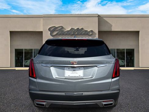 New 2026 Cadillac XT5 Premium Luxury w/ Driver Assist Package FWD image 4