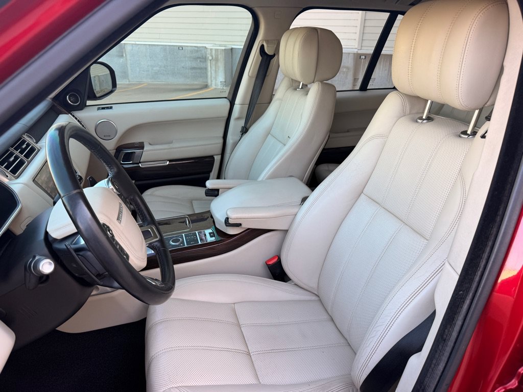 Used 2013 Land Rover Range Rover HSE AWD/4WD image 8