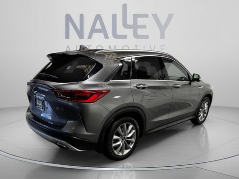 Used 2020 INFINITI QX50 Luxe w/ Navigation Package FWD image 5