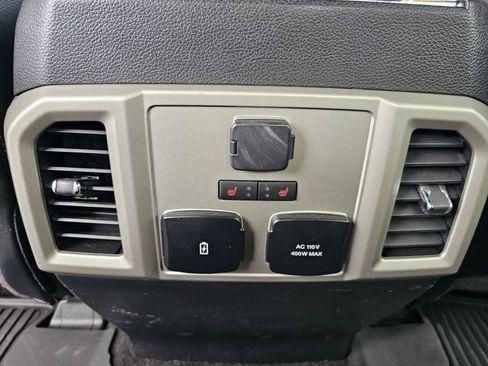 Used 2018 Ford F150 Lariat w/ Equipment Group 502A Luxury AWD/4WD image 25