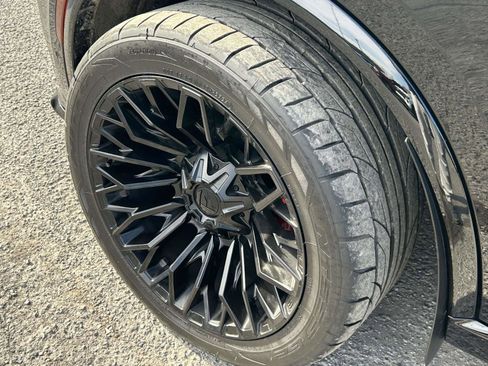 Used 2023 Dodge Durango SRT Hellcat image 9