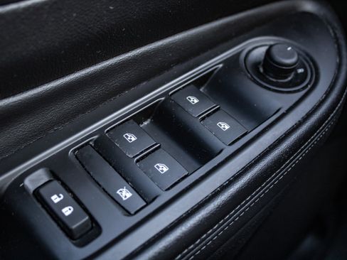 Used 2019 Buick Encore Preferred image 28