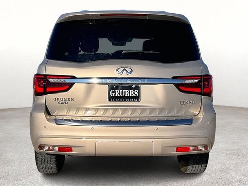 Used 2024 INFINITI QX80 Sensory w/ Cargo Package image 6