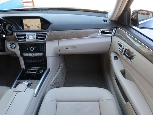Used 2014 Mercedes-Benz E 350 Sedan w/ Premium 1 Package image 15