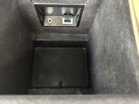 Used 2015 Volvo XC60 T5 image 33