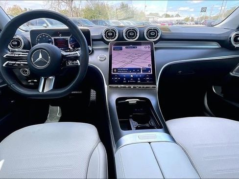 Used 2024 Mercedes-Benz C 300 Sedan image 7