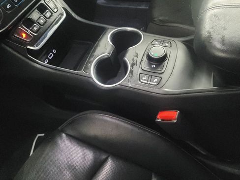 Used 2019 GMC Terrain SLT image 26