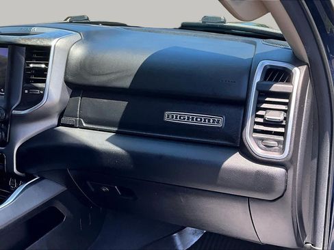 Used 2019 RAM 1500 Big Horn AWD/4WD image 18