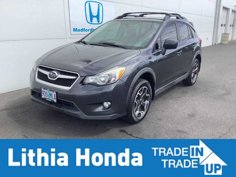 Used 2013 Subaru Crosstrek 2.0i Limited w/ Popular Pkg 2 AWD/4WD image 1