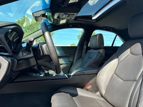 Used 2022 Cadillac CT4 Luxury w/ Sun And Sound Package RWD image 20