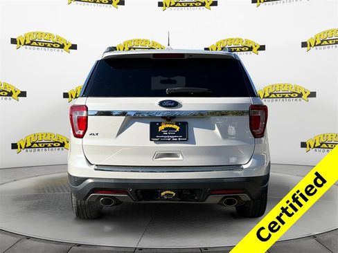 Used 2018 Ford Explorer XLT w/ Equipment Group 202A image 4