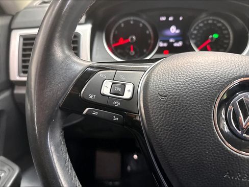 Used 2019 Volkswagen Atlas SE w/ Towing Package FWD image 14
