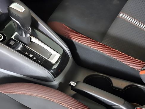 Used 2023 Nissan Versa SR w/ Trunk Package image 29