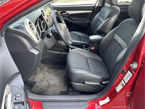 Used 2009 Pontiac Vibe GT image 11