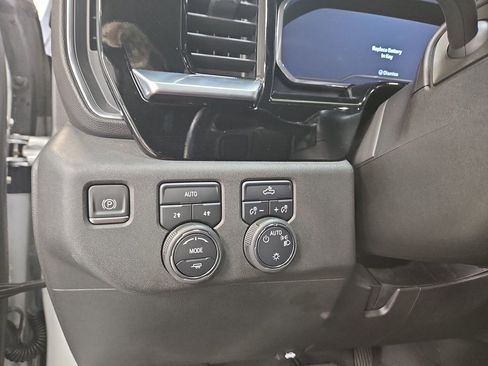 Certified 2022 Chevrolet Silverado 1500 LT image 18