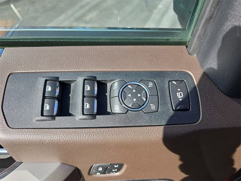 Used 2020 Ford F250 King Ranch w/ King Ranch Ultimate Package image 24