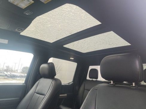 Used 2020 Ford F150 Lariat w/ Equipment Group 502A Luxury image 22