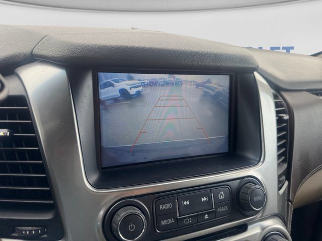 Used 2018 Chevrolet Suburban Premier RWD image 16