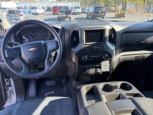 Used 2022 Chevrolet Silverado 1500 Custom image 15