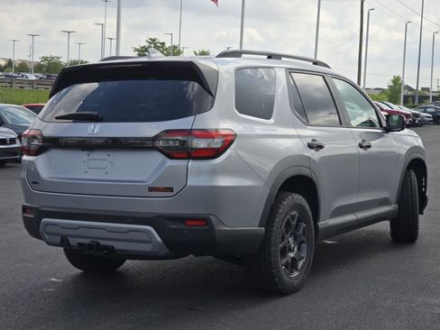 New 2025 Honda Pilot TrailSport image 26