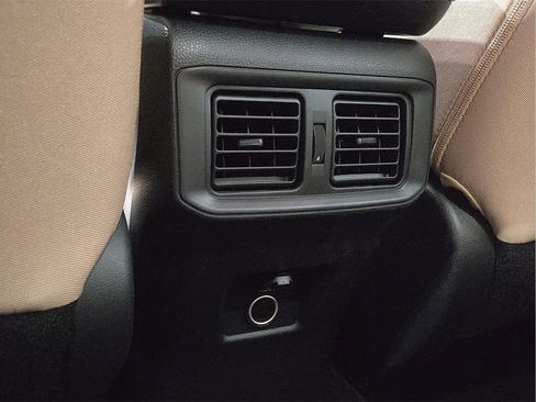 Certified 2025 Toyota RAV4 LE image 9