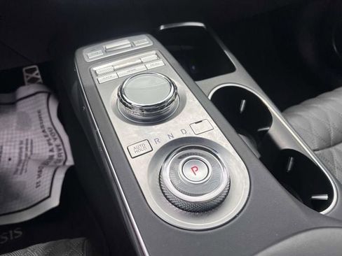 Used 2024 Genesis GV70 3.5T Sport w/ Sport Advanced Package image 29