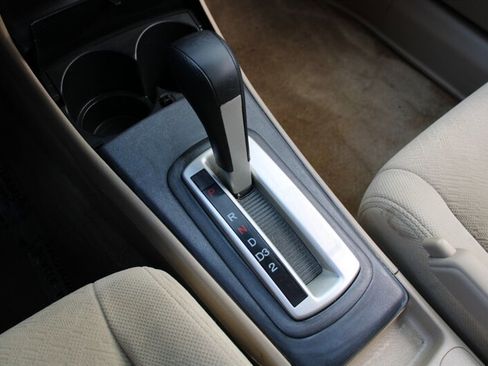 Used 2004 Honda Civic EX image 8