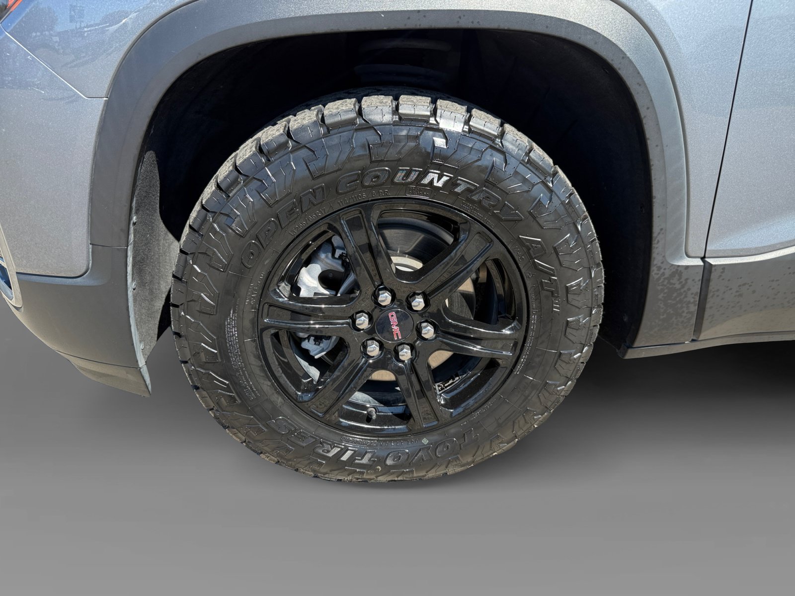 Used 2022 GMC Acadia AT4 w/ Technology Package AWD/4WD image 9