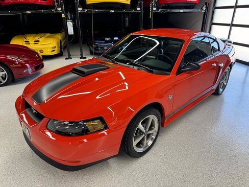 Used 2004 Ford Mustang Mach 1 RWD image 5