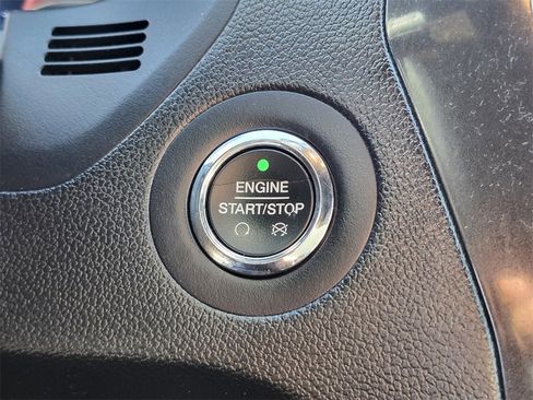 Used 2017 Ford Explorer XLT w/ Equipment Group 202A image 23