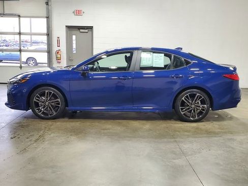 Used 2025 Toyota Camry XSE image 7