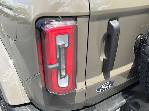 New 2026 Ford Bronco Outer Banks AWD/4WD image 25