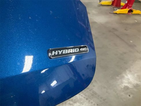 Used 2023 Ford Explorer Limited image 30