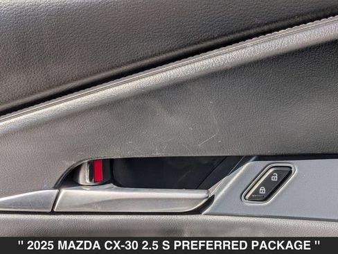 Certified 2025 MAZDA CX-30 AWD 2.5 S w/ Preferred Package image 13