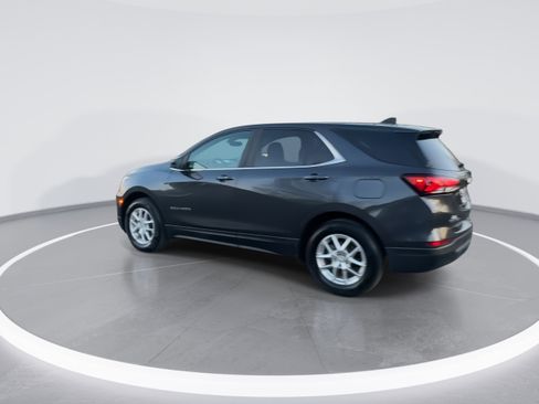 Used 2022 Chevrolet Equinox LT image 6