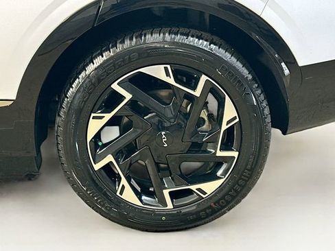 Used 2024 Kia Sportage SX AWD/4WD image 6