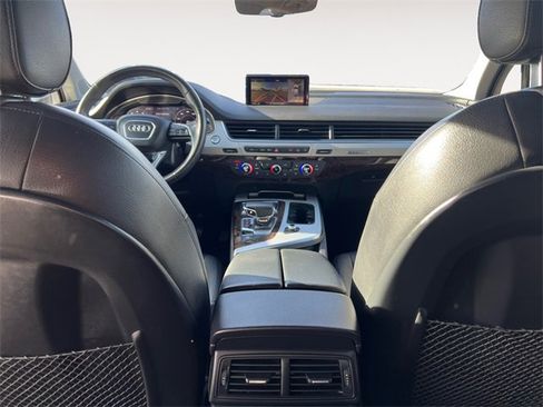 Used 2019 Audi Q7 2.0T Premium Plus w/ Premium Plus Package image 10