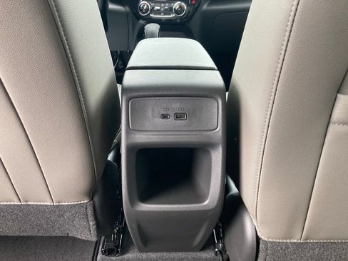 New 2026 Chevrolet Trax ACTIV w/ Driver Confidence Package FWD image 16