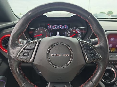 Used 2019 Chevrolet Camaro SS RWD image 18