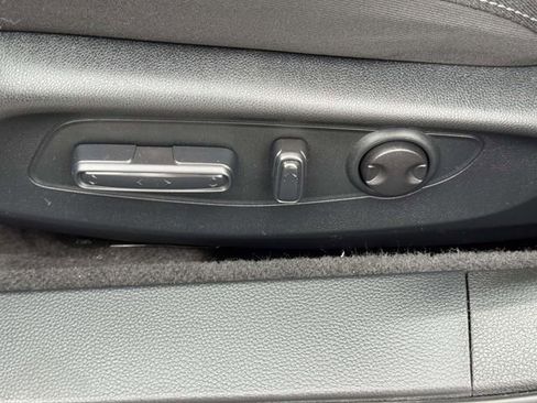 Used 2023 Honda Accord EX image 18