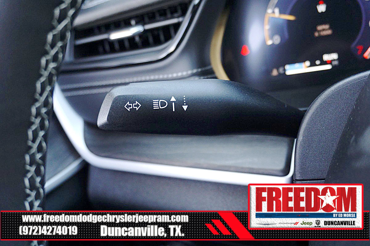 New 2026 Jeep Grand Cherokee Limited w/ Limited Altitude Package AWD/4WD image 30