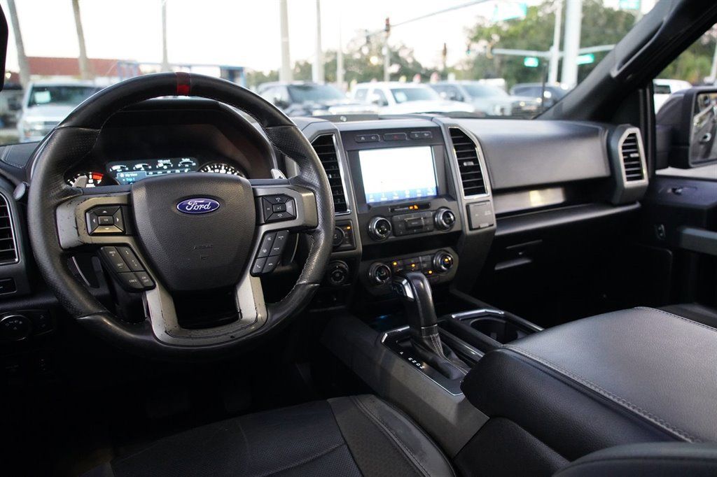 Used 2019 Ford F150 Raptor w/ Equipment Group 802A Luxury AWD/4WD image 11