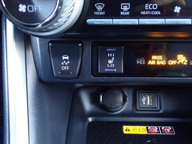 Used 2024 Toyota RAV4 XSE w/ Weather Package AWD/4WD image 21