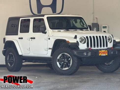 Used 2018 Jeep Wrangler Unlimited Rubicon w/ Safety Group AWD/4WD image 1