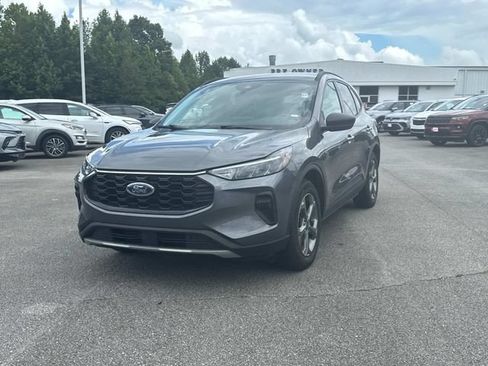 Used 2025 Ford Escape ST-Line FWD image 8