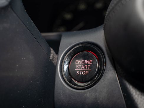 Used 2023 Honda HR-V EX-L image 32